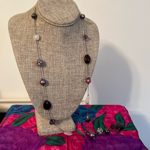 Jewelry - Purple and gunmetal necklace, unmarked